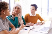Cochrane seeks six senior leaders to join its vibrant Review Networks Cochrane seeks six senior leaders to join its vibrant Review Networks